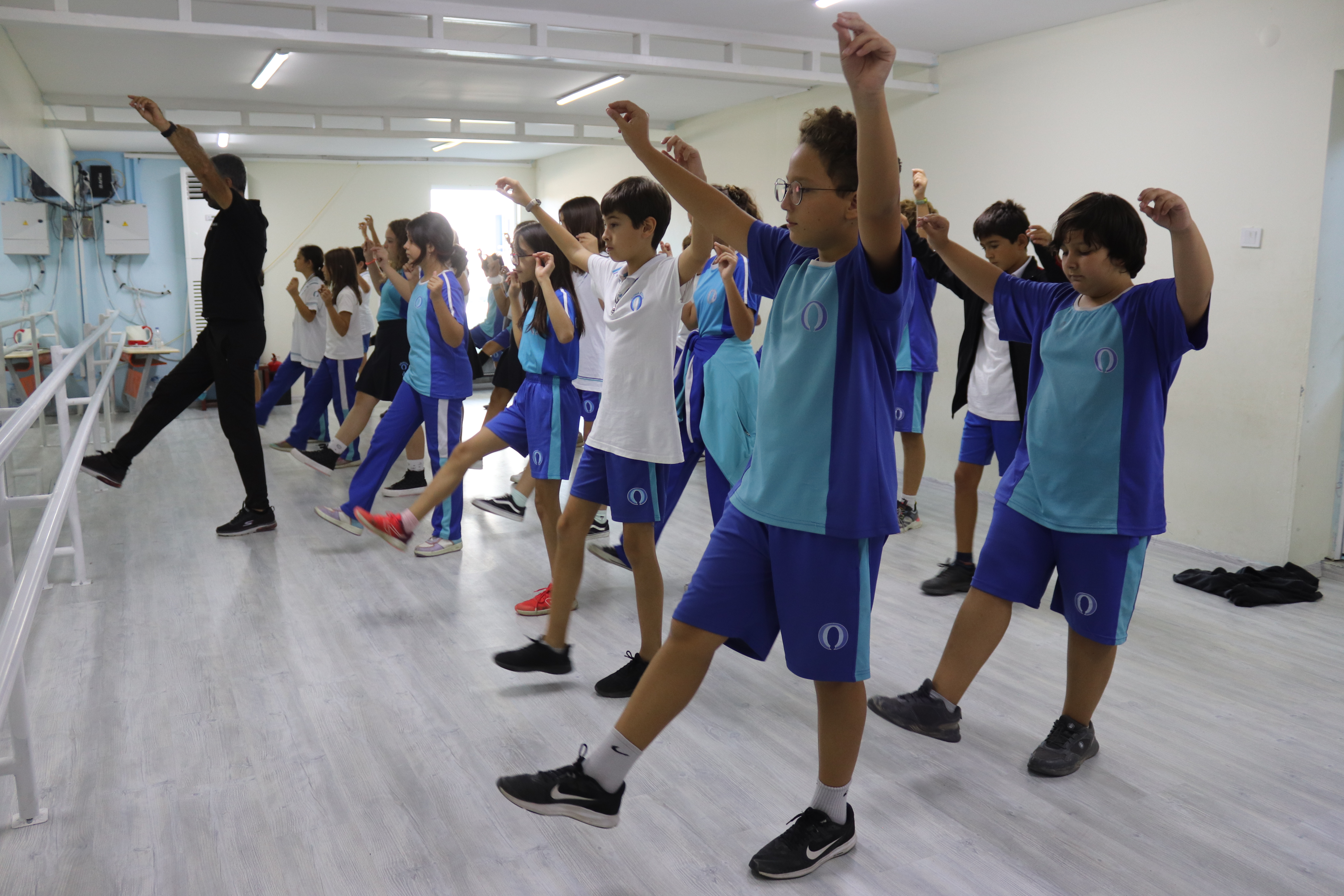 Teknoloji laboratuvarında robotik kodlama